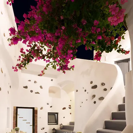 Alba Caverns Апарт-отель