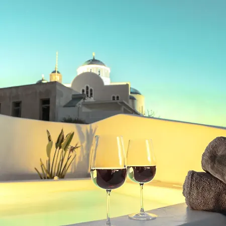 Alba Caverns Apartahotel 3*