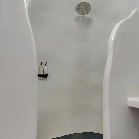 Alba Caverns شقة فندقية