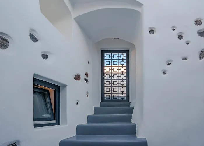 Alba Caverns Aparthotel Fira (Santorini)