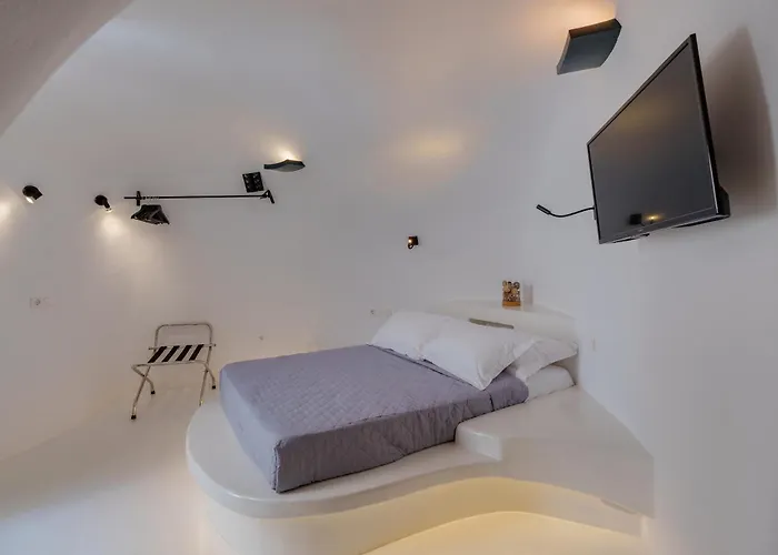 Alba Caverns Apart Otel 3*