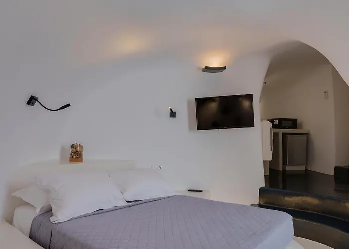 Aparthotel Alba Caverns Fira (Santorini)