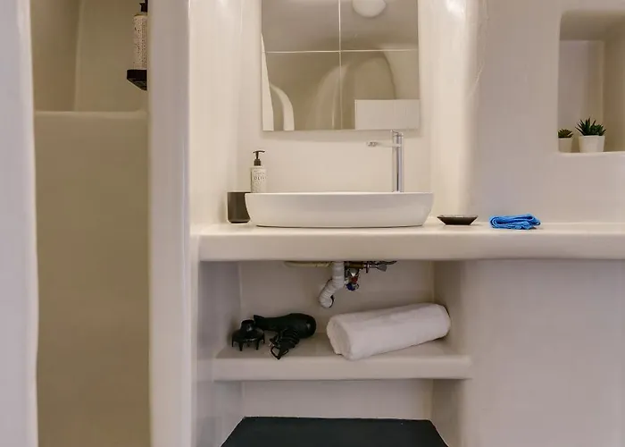 Aparthotel Alba Caverns Fira (Santorini)