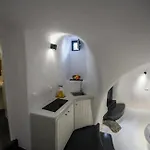 Alba Caverns Apartahotel 3*