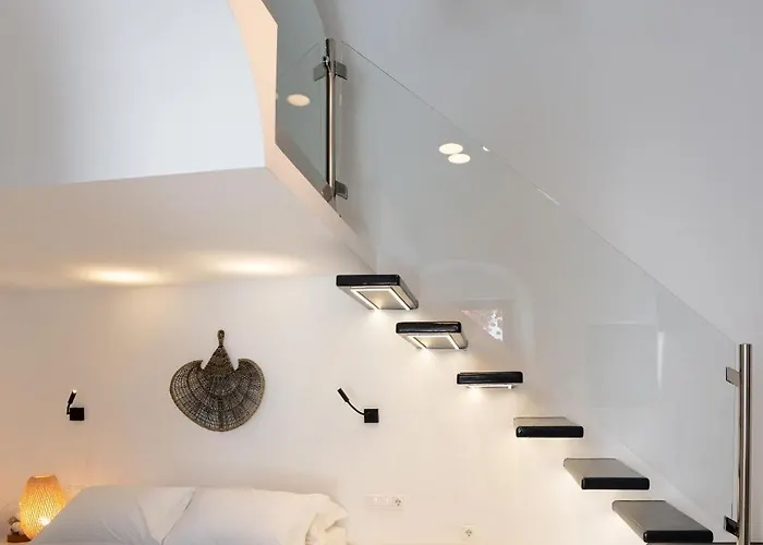 Alba Caverns Lägenhetshotell Fira (Santorini)