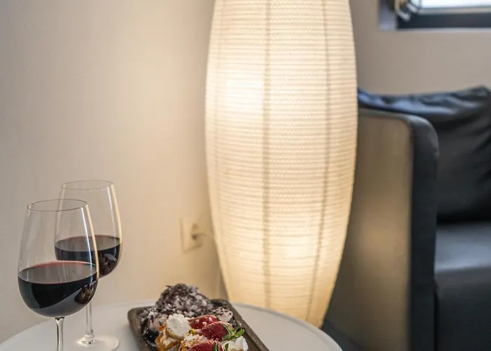 Ξενοδοχείο με διαμερίσματα Alba Caverns