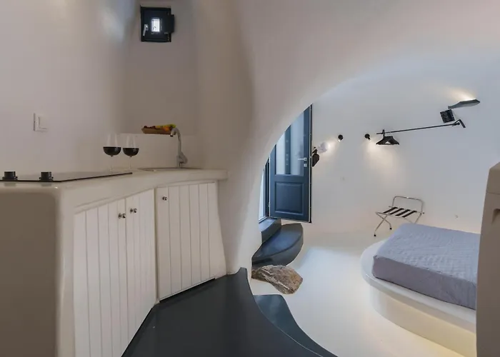 Alba Caverns 3* Φηρά